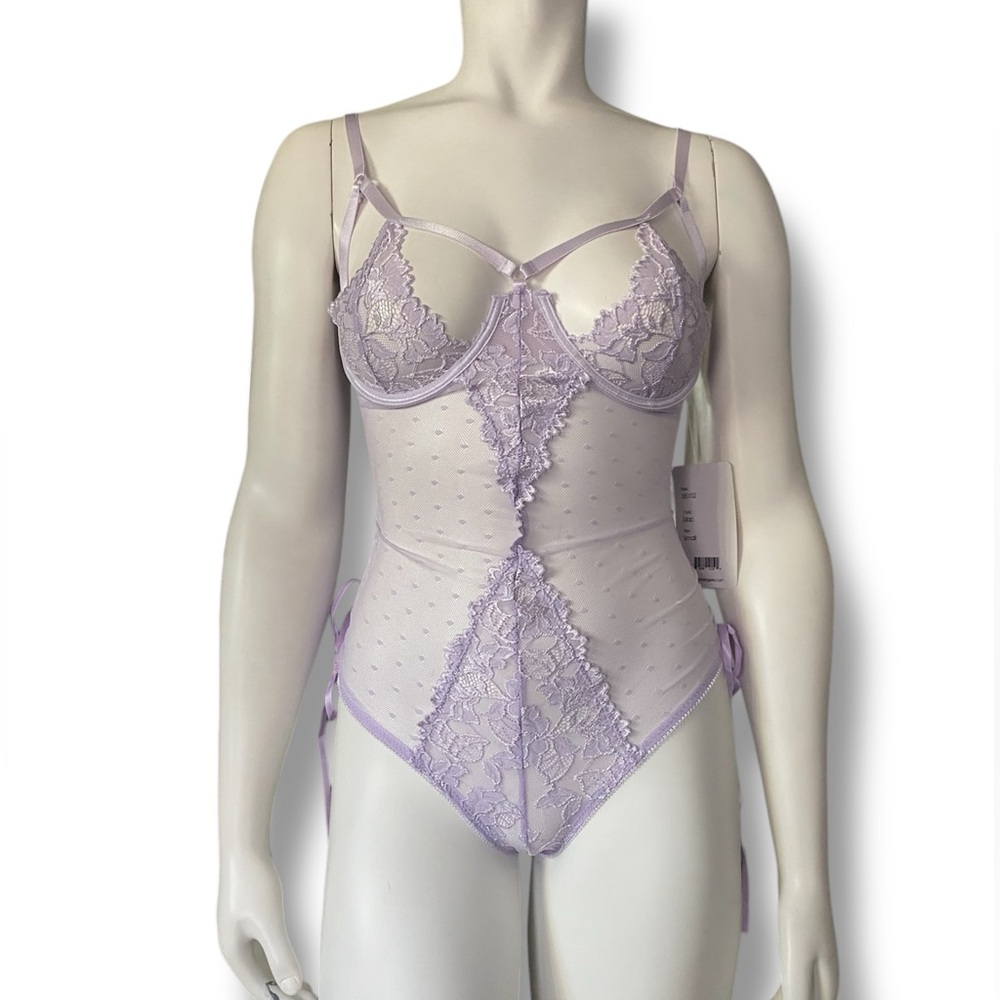 Glitter Lingerie | NWT’s cyber Y2K purple lilac lace body suit